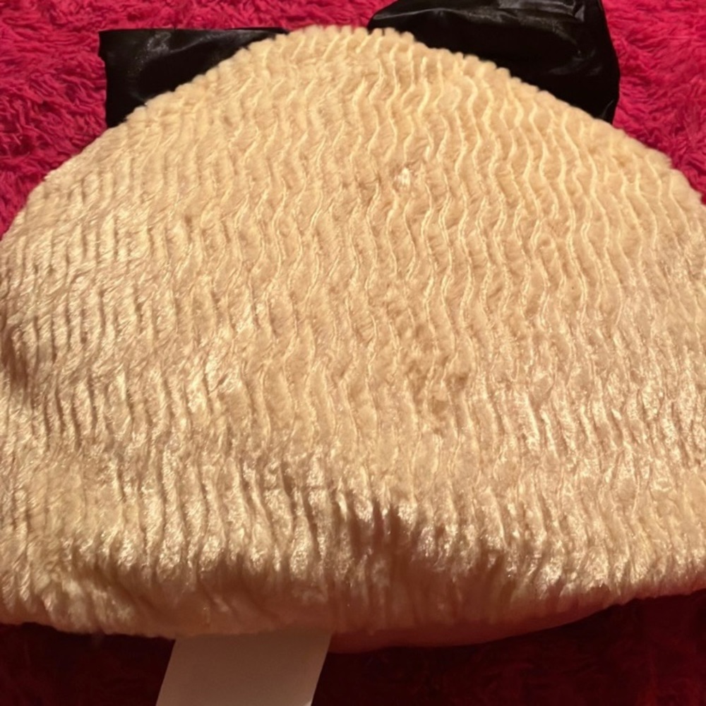 LOL Surprise! Doll Face Pillow - Picture 3 of 5